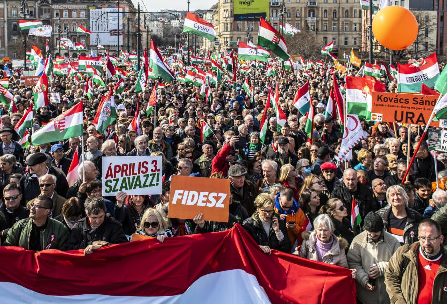 Republikon Intézet: toronymagasan vezet a Fidesz, hiába az Európa-rekorder infláció