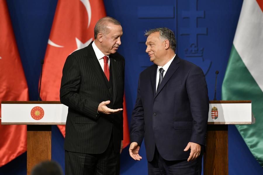 Még azt sem árulják el, meddig marad az augusztus 20-án Magyarországra érkező török államfő