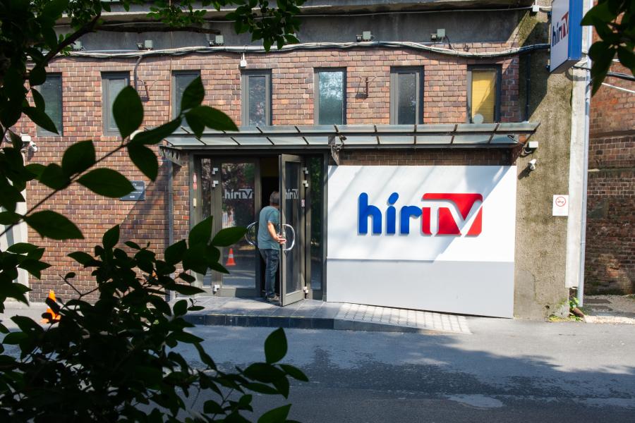 Közleményben magyarázza a Hír TV Pálffy István kirúgását