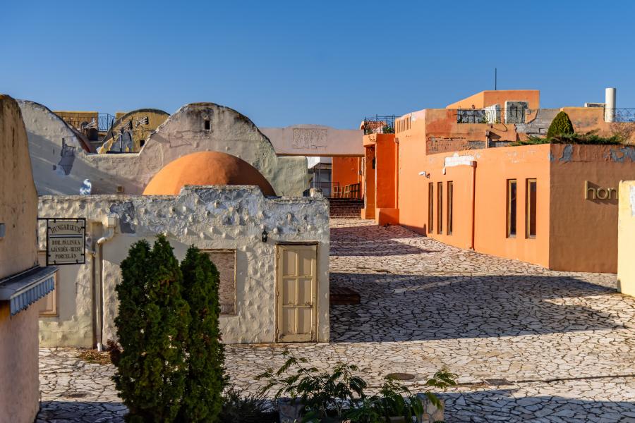 Elbontja a balatonfüredi önkormányzat a görög falut