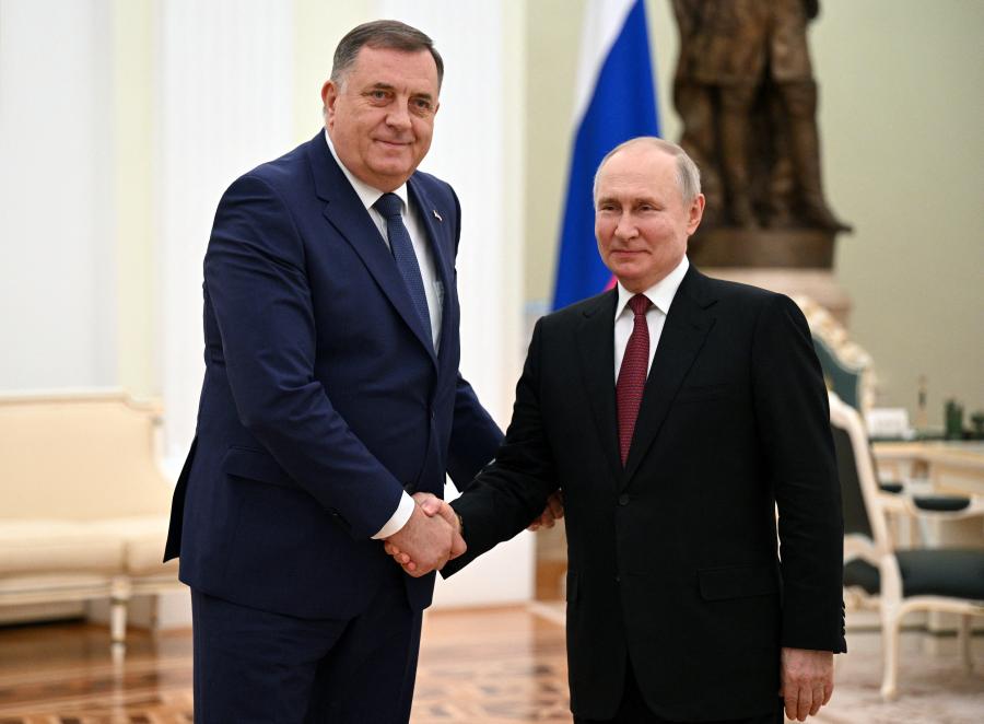 Jön Milorad Dodik, és az autoriter barátaival szétverné Boszniát