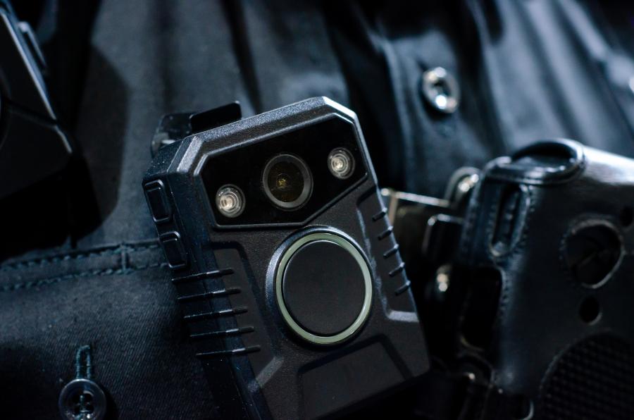 Testkamerát kaphatnak a budapesti rendőrök