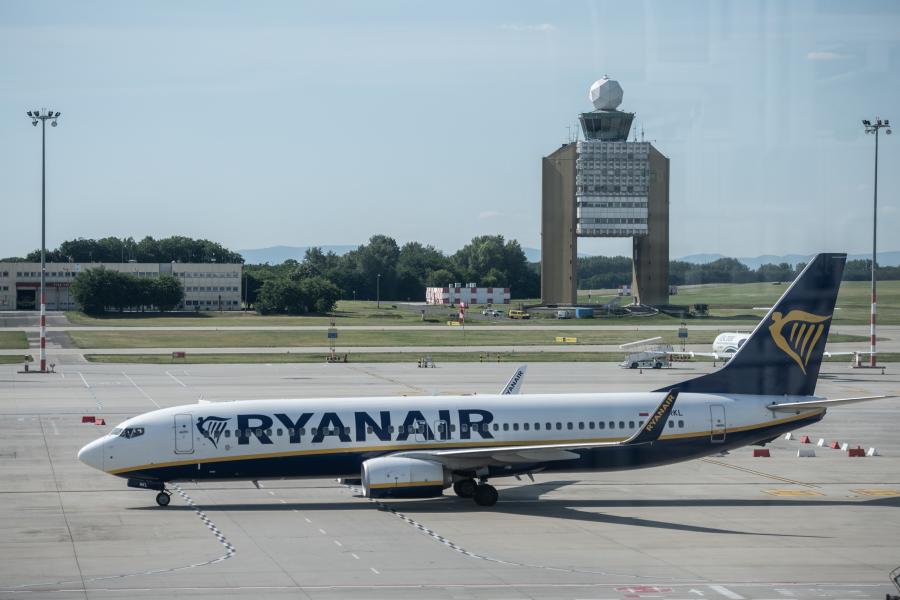 Sára Botond főispán hivatala követeli a Ryanairtől a 200 milliós bírságot