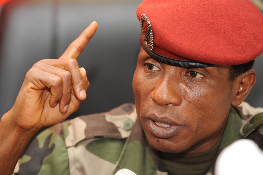 Tűzharcban kiszabadították börtönéből Guinea véreskezű egykori elnökét