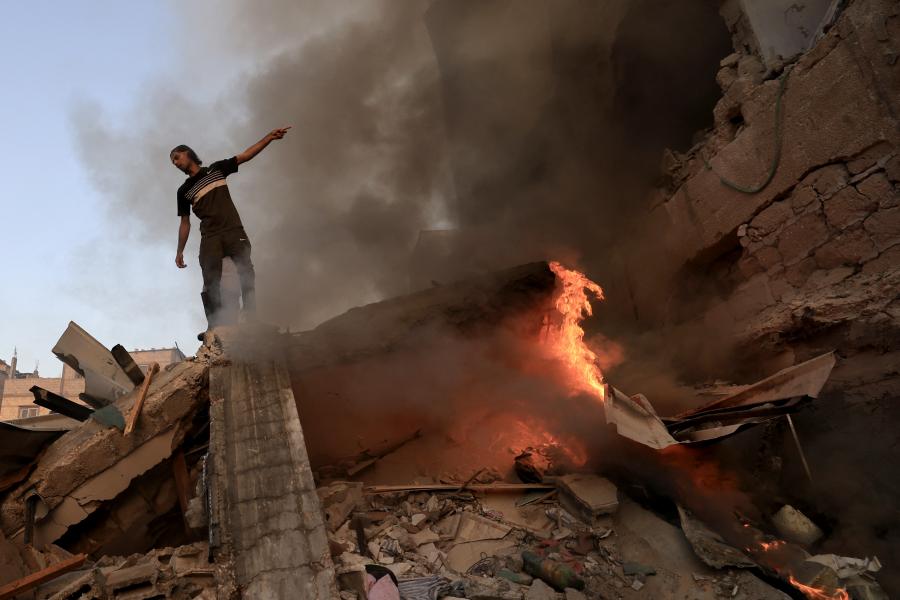 Folytatódik az egyre véresebb szárazföldi háború Gázában, az Egyesült Államok is elutasítja a tűzszünet ötletét