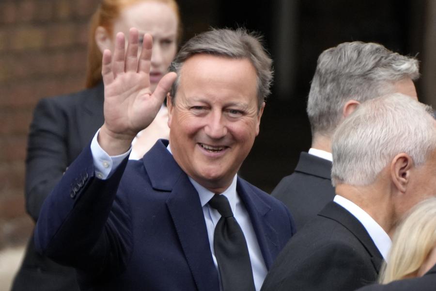 Megrökönyödést keltett David Cameron kinevezése külügyminiszternek