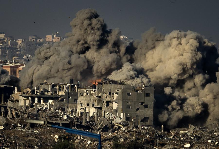 Behatolt Gáza legnagyobb kórházába az izraeli hadsereg