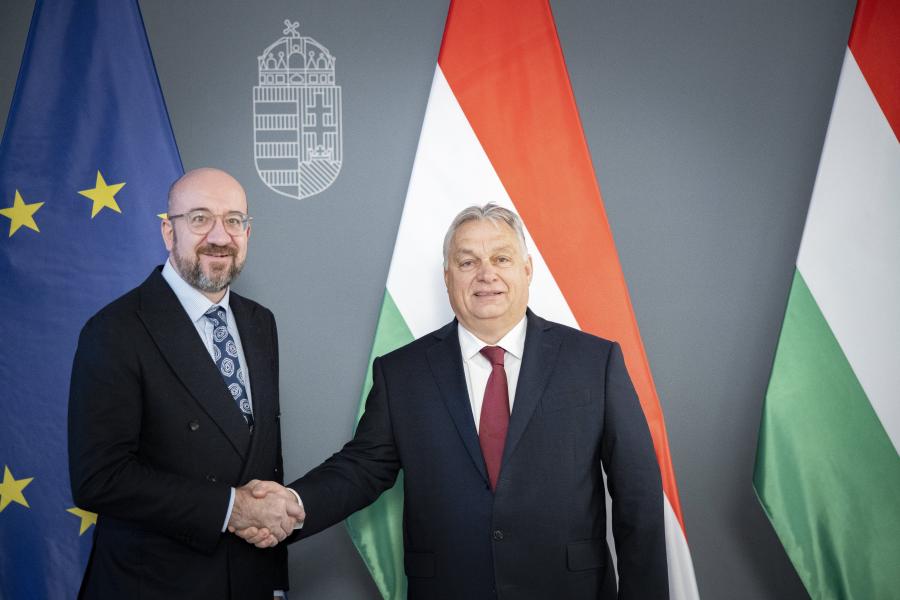 Budapestre jött az Európai Tanács elnöke tárgyalni Orbán Viktorral