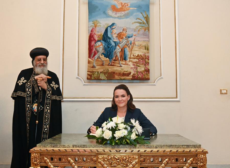 Novák Katalin elmondta a kopt pápának, milyen fontos a béke