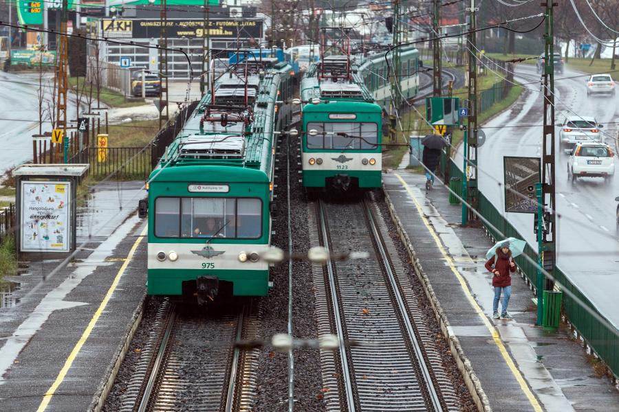 Átmeneti megállapodást kötött a BKK, a Volánbusz és a MÁV-HÉV, január 1. után is marad a Budapest-bérlet