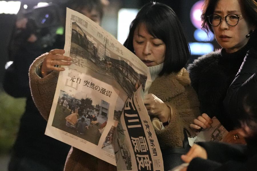 Hatalmas földrengés rázta meg Japán középső részét, utána jött a cunami