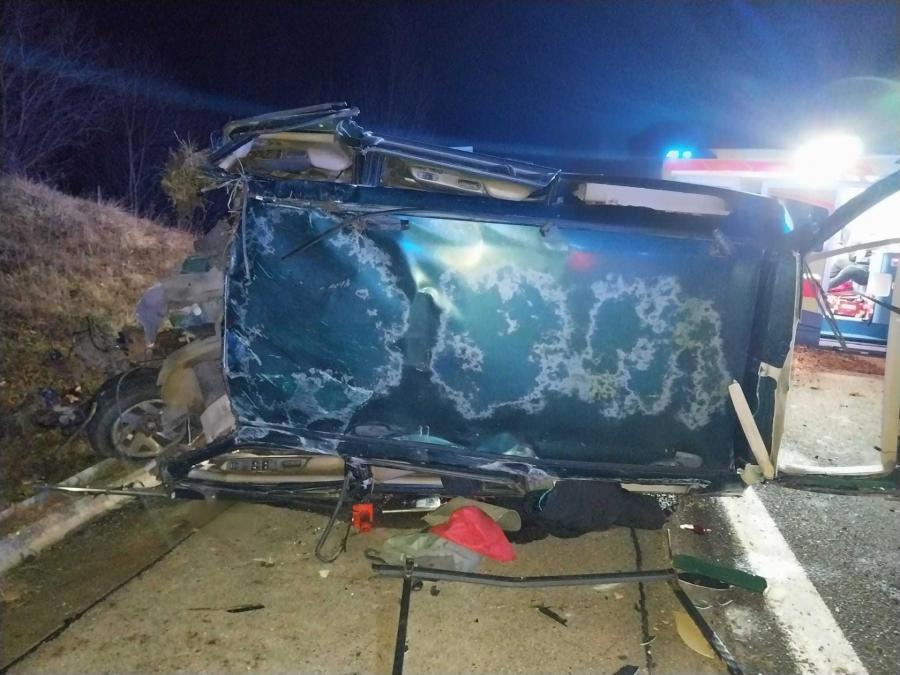 Magyar rendszámú autó sofőrje okozott súlyos balesetet Horvátországban, hárman meghaltak