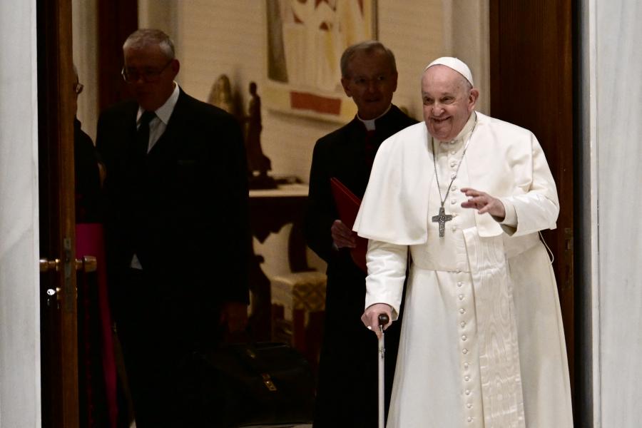 Ferenc pápa: A meleg párok megáldásának lehetősége nem megosztani, hanem befogadni akar