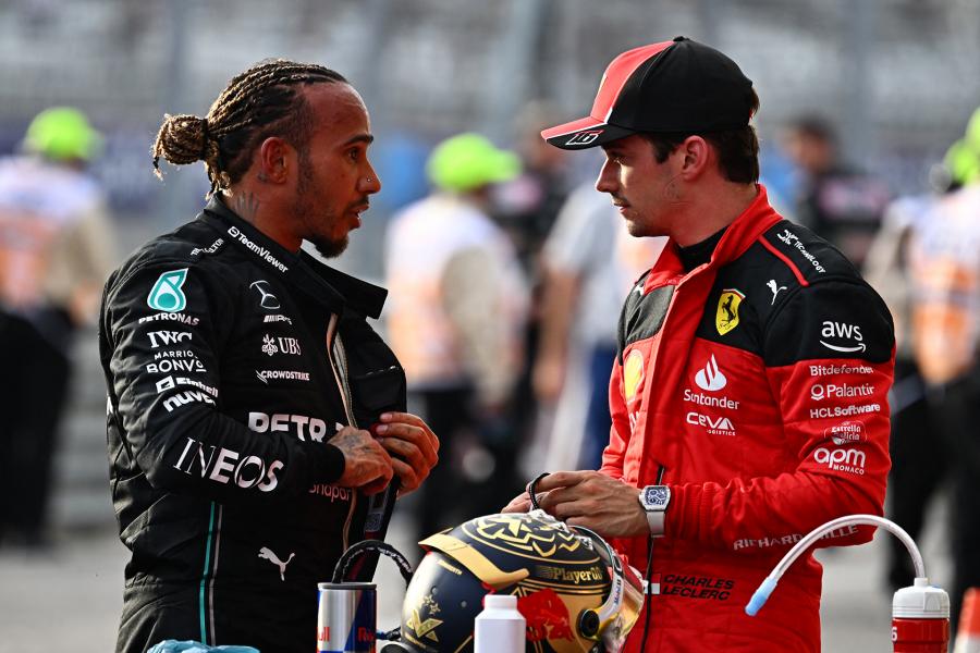 Lewis Hamilton a Mercedestől a Ferrarihoz igazolhat