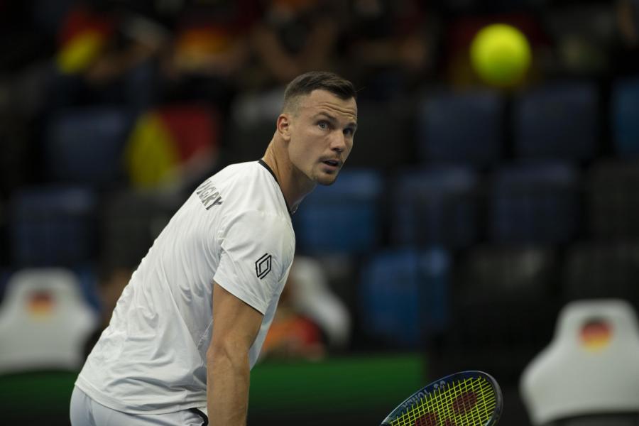 Marozsán kikapott, Fucsovics győzött, nyitott maradt a magyar-német párharc a Davis Kupa-selejtezőn