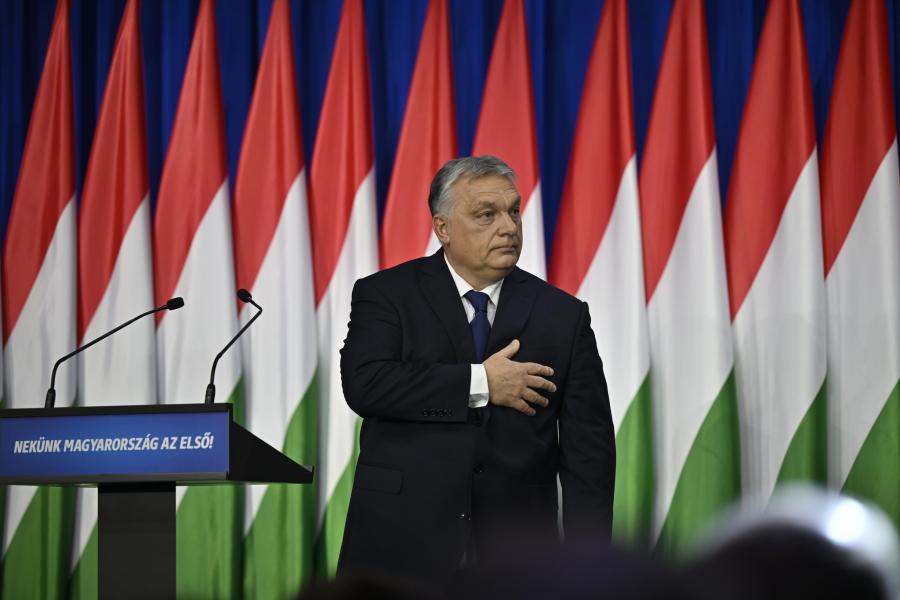 Bocsánatkérést vár az ellenzék Orbán Viktortól az évértékelő után