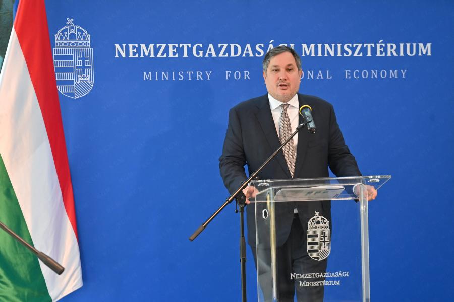 Nagy Márton meghazudtolta Lázár Jánost, az Orbán-kormánynak nem kell a kormánynak közvetlenül beavatkoznia, hogy magyar többség legyen a kiskereskedelemben