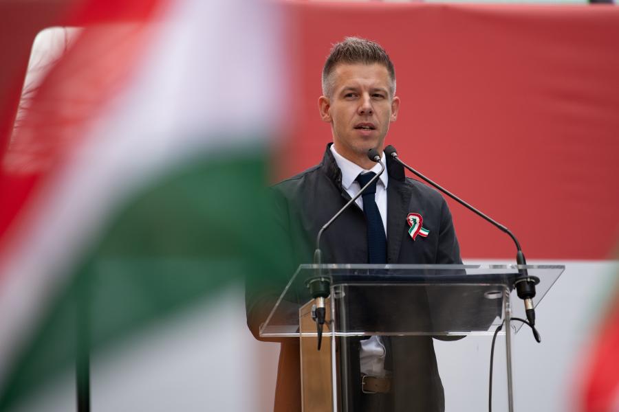 Magyar Péter visszaszólt Orbán Viktornak, neki inkább a Keresztapa-trilógia jut eszébe Magyarország helyzetéről