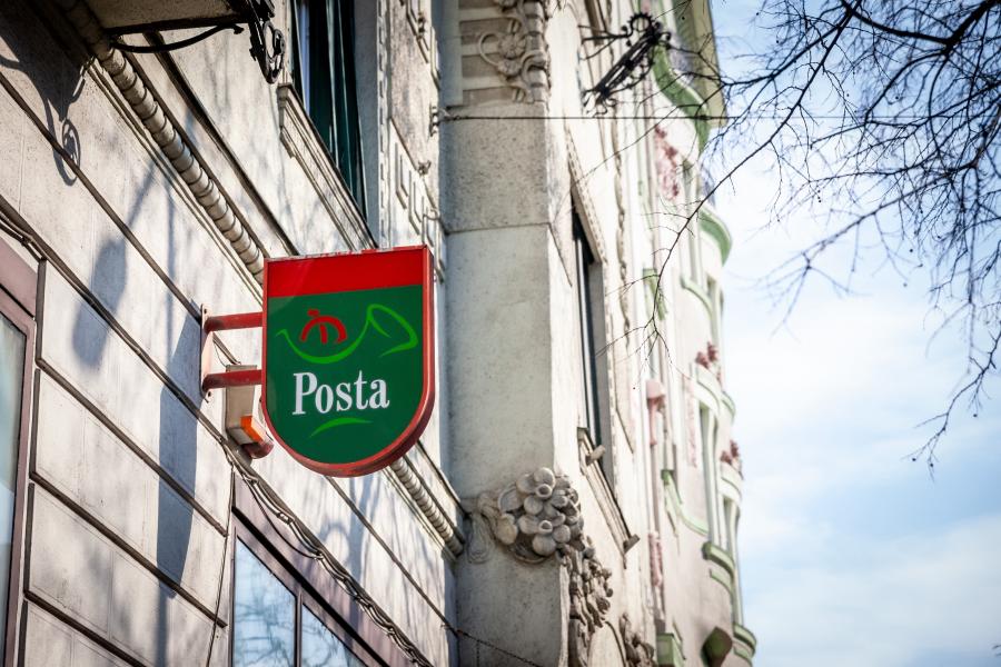 Szoftvert telepítettek a Magyar Postánál, amikor kiszivárgott 1300 vállalkozó adata