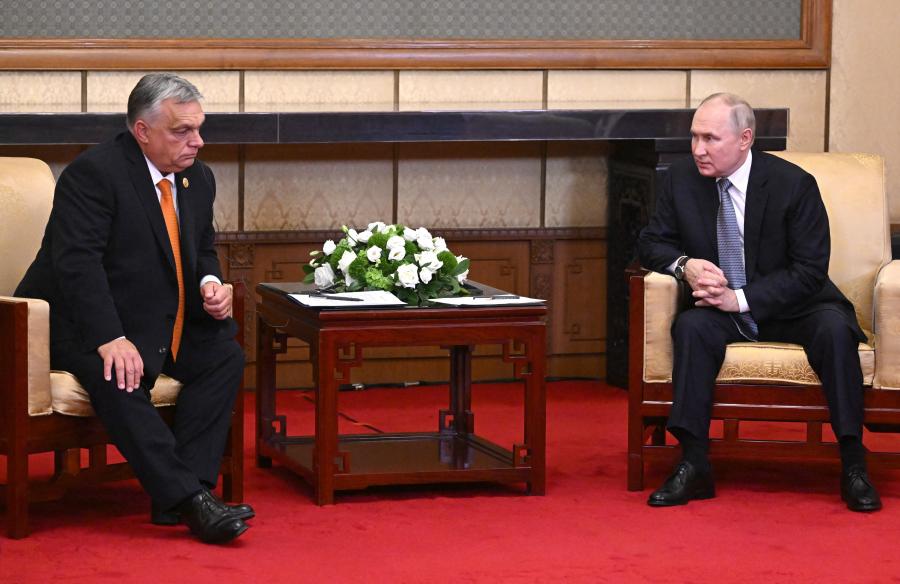 „Imádkozunk az áldozatokért és családjukért” – Orbán Viktor levelet írt az orosz elnöknek a terrortámadás után