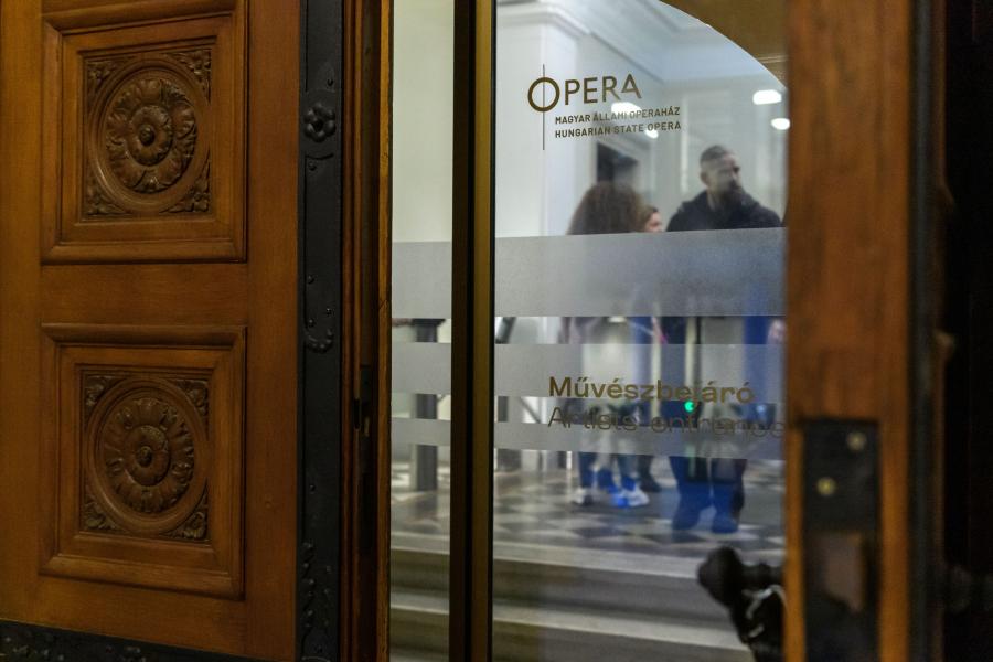 Megállapodott a sztrájk felfüggesztéséről az Opera vezetése a dolgozókkal