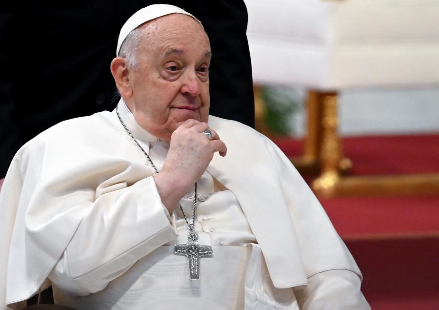 Gyengélkedik Ferenc pápa, nem olvasta fel virágvasárnapi homíliáját