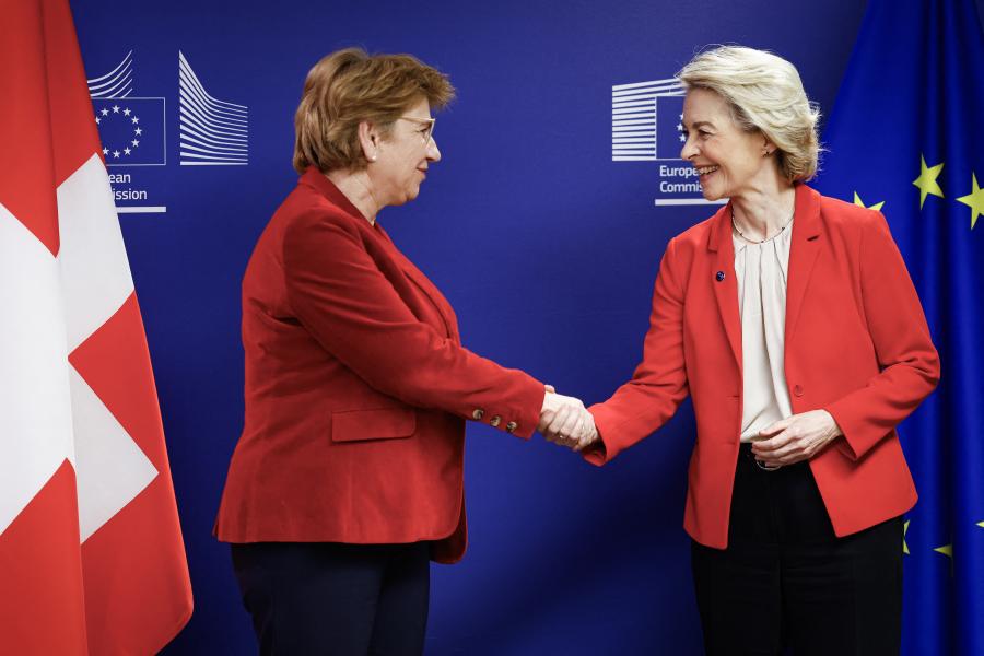 Három év szünet után újra tárgyalóasztalhoz ül Svájc és az Európai Unió