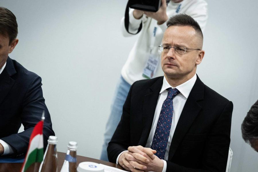 Most épp a Richterre hivatkozva akadályozza Ukrajna támogatását az Orbán-kormány