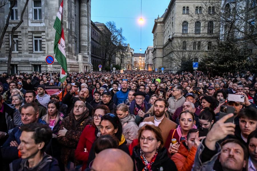 Zsolt Péter: Bántalmazás, amit a Fidesz művel a magyar társadalommal szemben