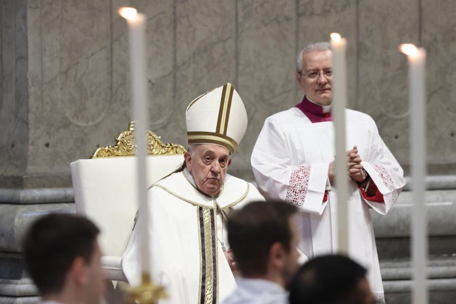 Ferenc pápa: Elég egy billentyűzet a vádaskodáshoz és az ítéletek közléséhez