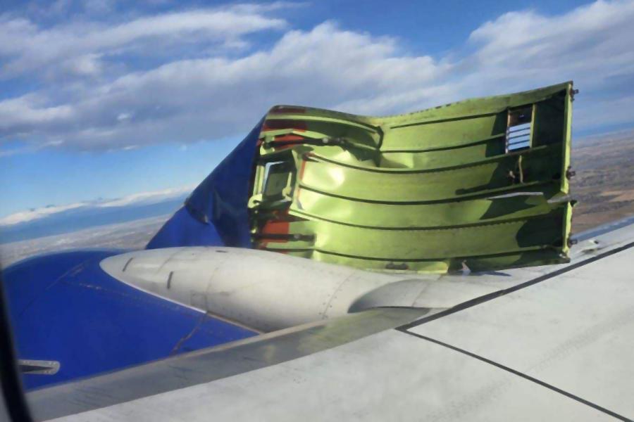 Most egy Boeing gép hajtóműburkolata szakadt le felszállás közben Denverben 