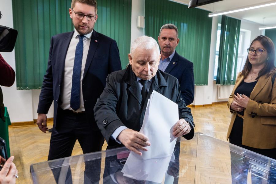 A hivatalos önkormányzati választási eredmény szerint Lengyelországban nőtt az ellenzék előnye