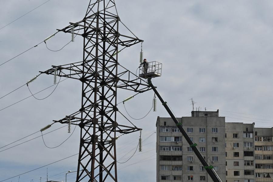Ismét Ukrajna energetikai infrastruktúráját támadta Oroszország, több száz település áram nélkül maradt