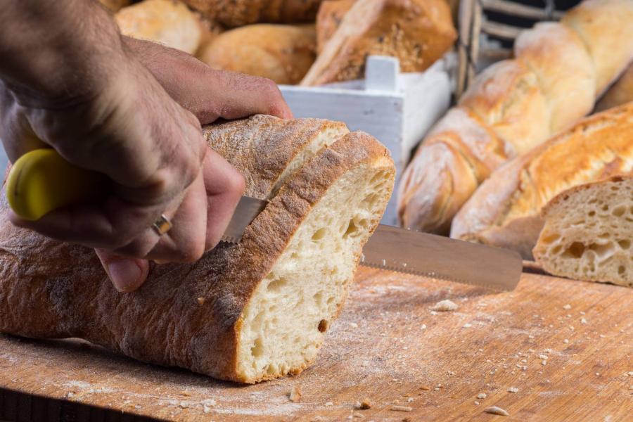 Már drágább nálunk a kenyér az uniós átlagnál, a pékek szerint újabb áremelkedés jöhet