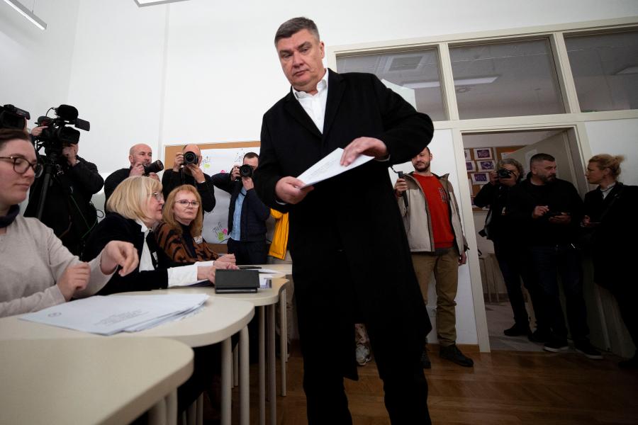 Felbolydult a horvát belpolitika, az elnök puccsal vádolja az alkotmánybíróságot