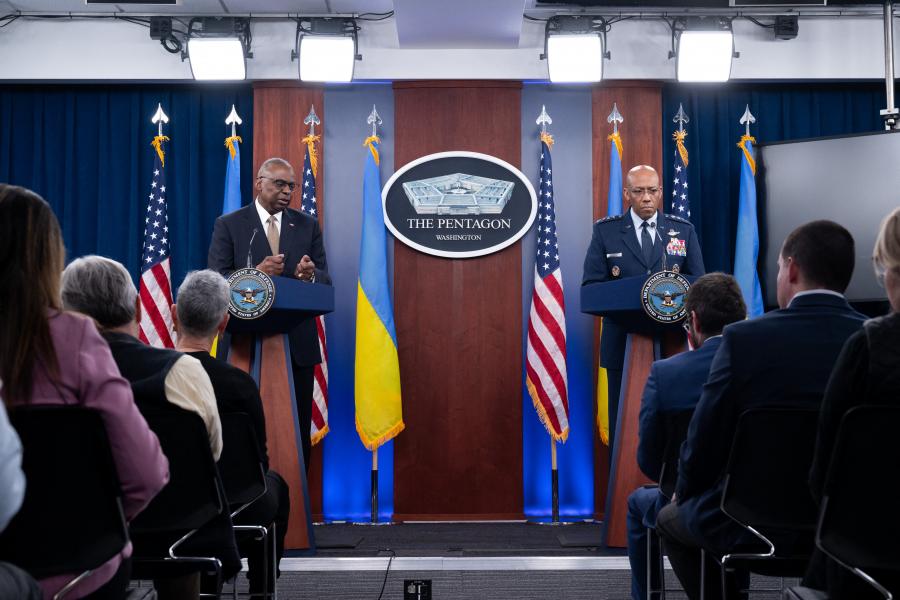Történelmi jelentőségű, hatmilliárd dolláros katonai támogatást nyújt Ukrajnának az Egyesült Államok