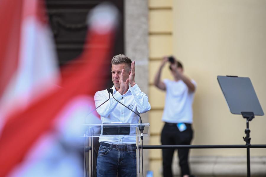 „Magyar Péter lemásolta a Fideszt, mégis hiszek benne” – Videó!