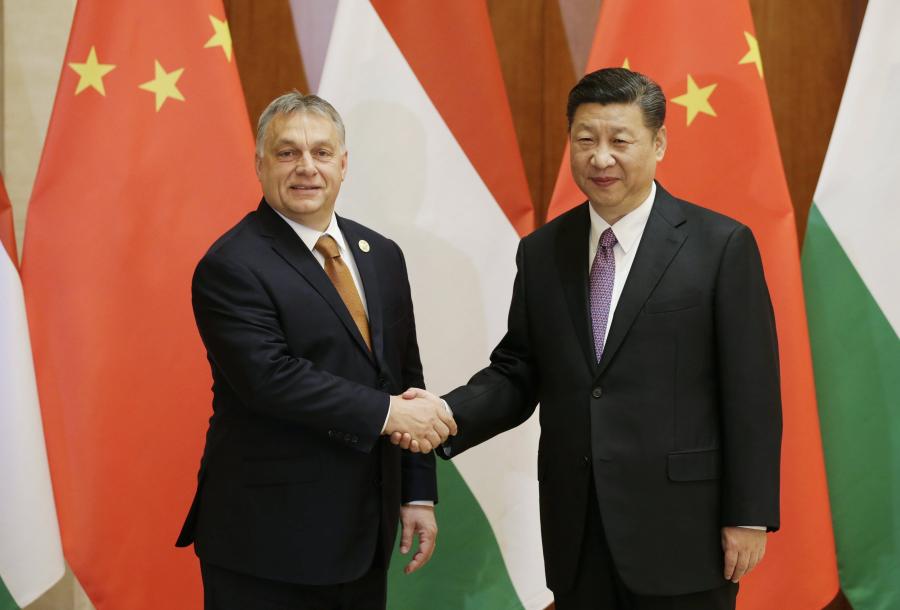 Vitályos Eszter: A gazdasági együttműködés további fejlesztéséről fog beszélgetni Orbán Viktor és Hszi Csin-ping