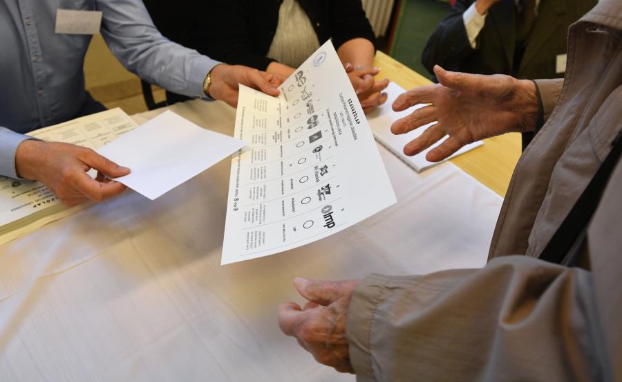 Egy hét múlva lejár az uniós állampolgárok választási regisztrációja
