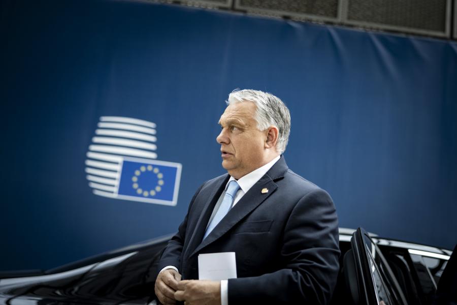 Orbán Viktort akarja az Európai Bizottság elnöki székében látni az osztrák szélsőjobboldali Szabadságpárt egyik politikusa 
