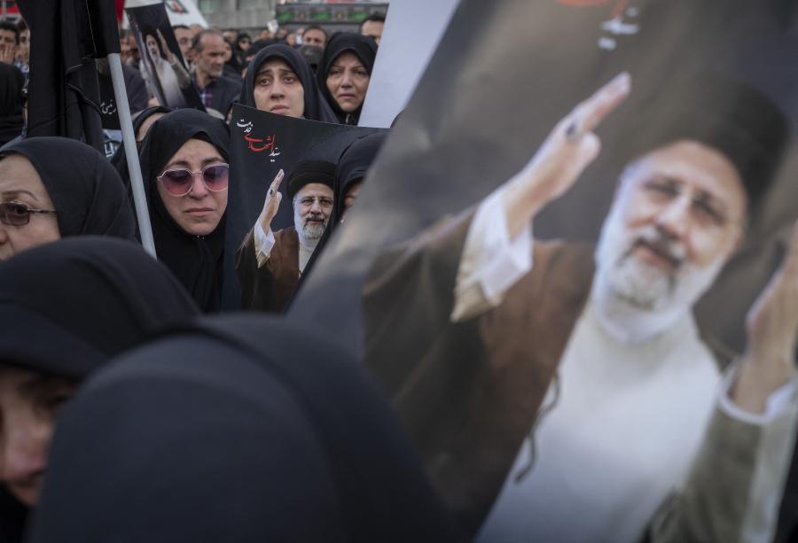 Irán készül az elnök halála utáni korszakra, és ez próbára fogja tenni a vallási konzervatívok által uralt teokratikus rezsimet