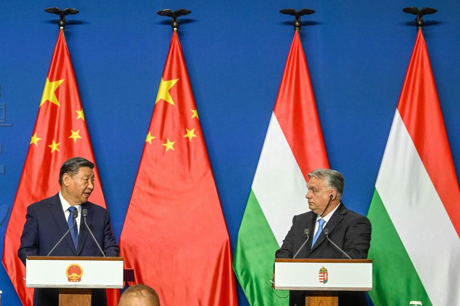 A Szijjártó-féle külügy szerint minden valóságalapot nélkülöz, hogy Orbán Viktor arcfelismerő rendszerekről tárgyalt volna a kínai elnökkel