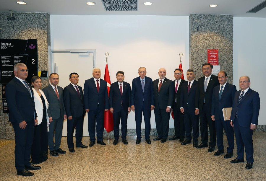 Türk kapcsolatokat épít az Országos Bírói Tanács elnöke