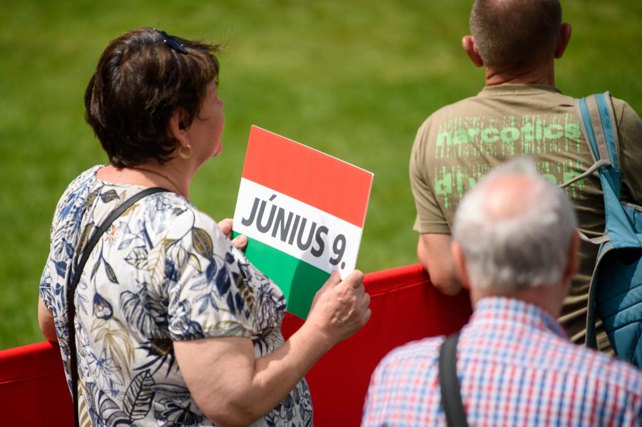 Medián: biztos győztes a Fidesz, a Tisza Párt 6 EP-mandátumra számíthat