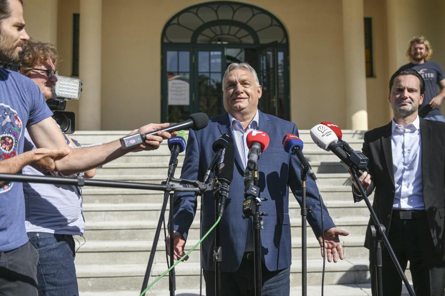 Bár Orbán Viktor elégedett a vidéki eredményekkel, már csak 13  húszezer fősnél nagyobb város lesz kormányhű