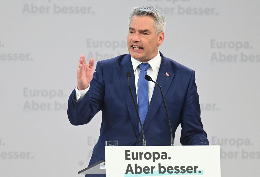 Saját minisztere döntését támadja meg az osztrák kancellár az Európai Bíróságnál