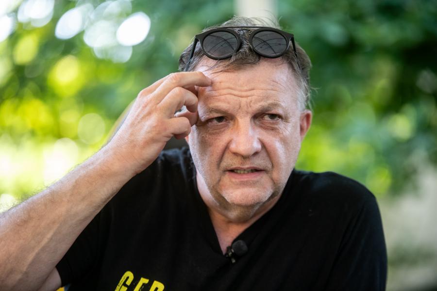 Pesty László 95 százalékban egyetért Magyar Péterrel, de a Fideszre szavazott 