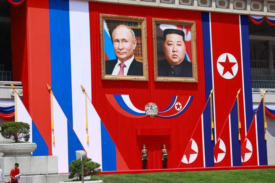 Dél-Korea bekérette az orosz nagykövetet Vlagyimir Putyin és Kim Dzsongun katonai megállapodása miatt
