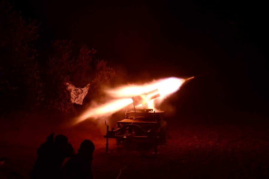 Katyusa-rakétát lőttek ki a magyar katonák állomáshelyéül szolgáló táborra Libanonban, a Momentum Mozgalom válaszokat vár