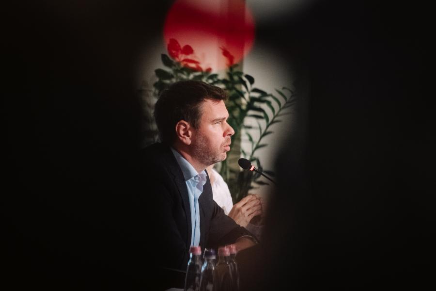 Vitézy Dávid Lázár Jánosnak: Mi lesz a következő, a János kórház helyett is építsen újat Budapest, ha akar?